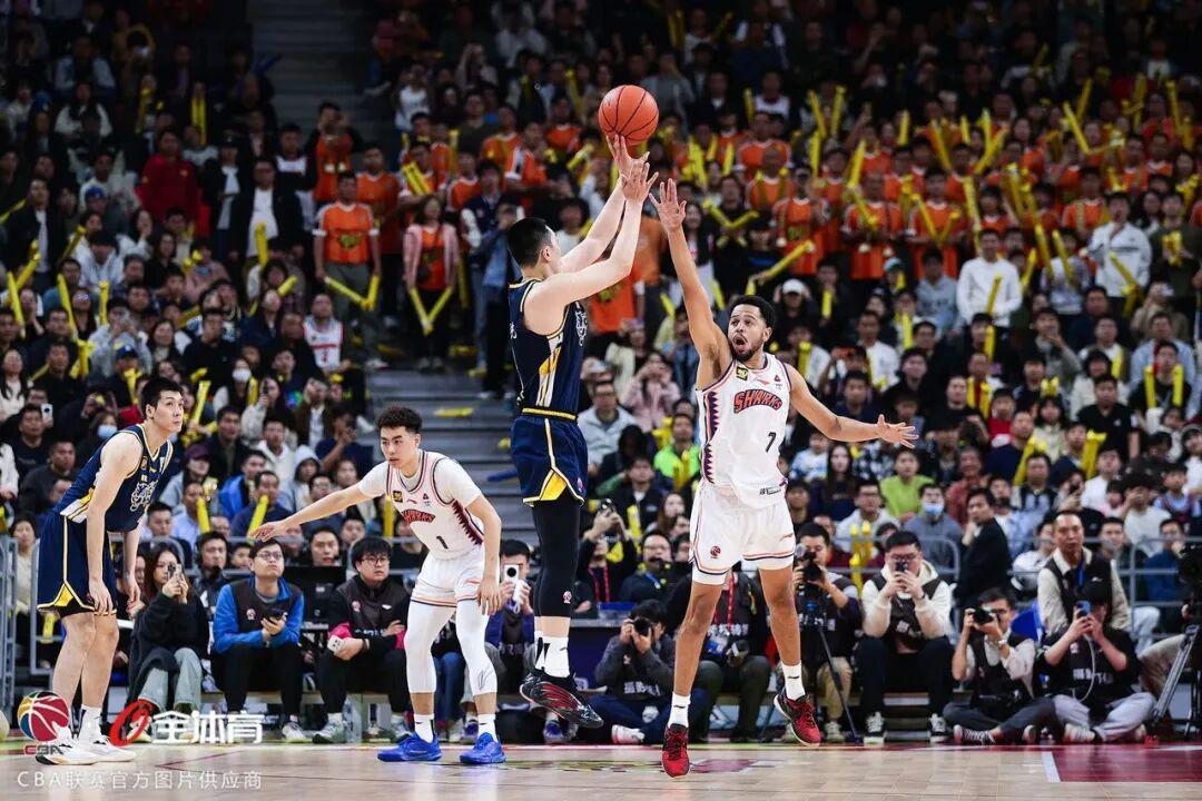 九游中国站-1月15日前瞻 I 烽火燃起，华南虎主场硬碰大鲨鱼