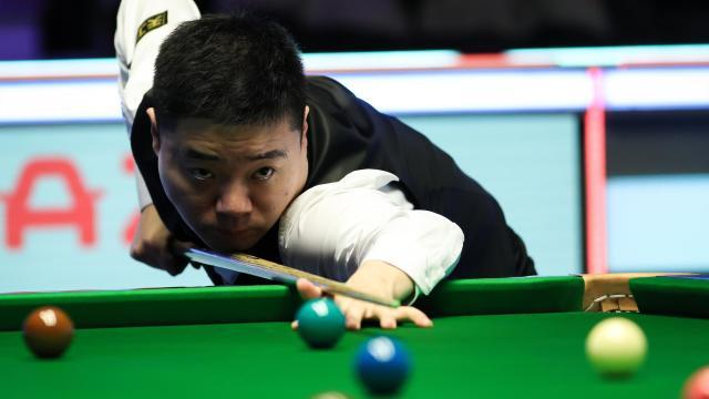 足球直播九游体育-英锦赛四进决赛的丁俊晖vs三进决赛艾伦 数据占优